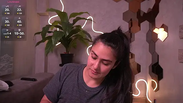 saritass  online show from 07-18-26, 03:22