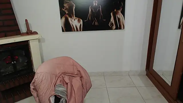 Grace mature milf online show from 09-12-25, 10:26