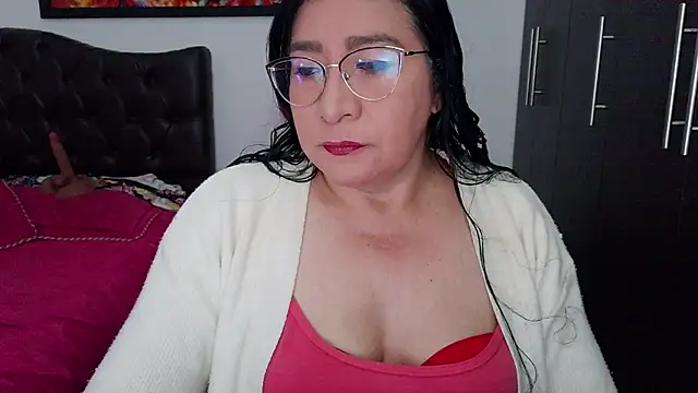 Grace mature milf online show from 07-15-26, 10:20