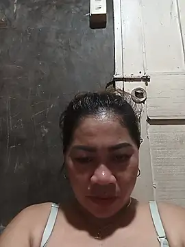 sexybitch 02 online show from 06-11-26, 04:10