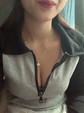 Zika 23 online show from 12-17-25, 04:46