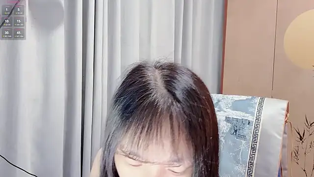 Snapshot of xinxin520-baby chatting on 06-11-26, 01:05 xinxin520-baby online show from 06-11-26, 01:05