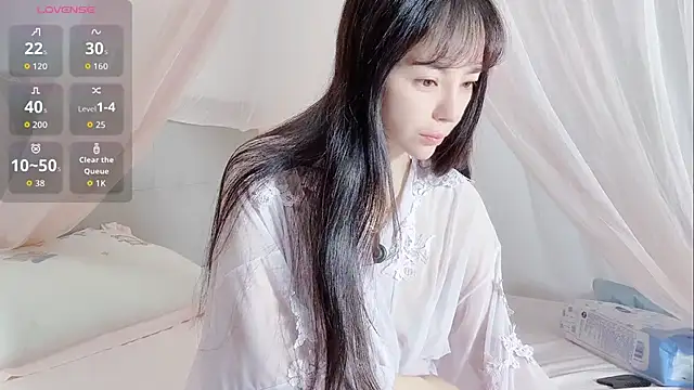 Snapshot of xinxin520-baby chatting on 06-11-26, 10:19 xinxin520-baby online show from 06-11-26, 10:19