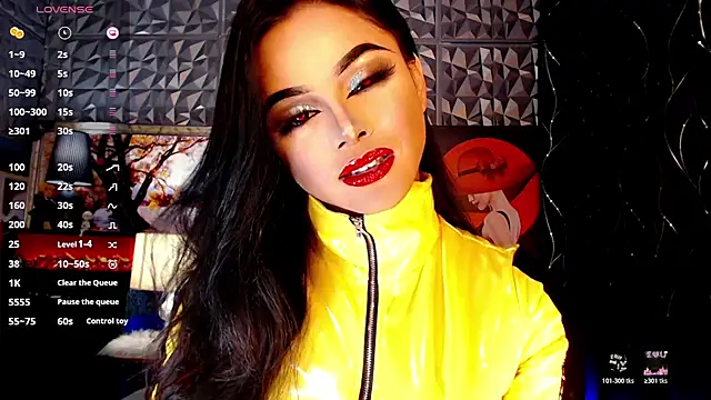 Snapshot of Asiansignificantxx chatting on 10-24-25, 12:45 Asiansignificantxx online show from 10-24-25, 12:45