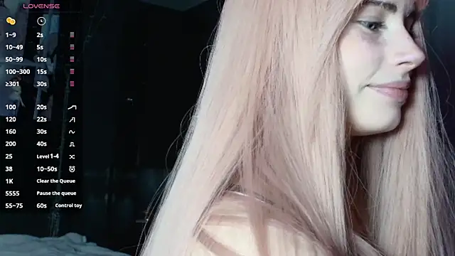 Snapshot of PieraMarch chatting on 11-22-25, 05:45 PieraMarch online show from 11-22-25, 05:45