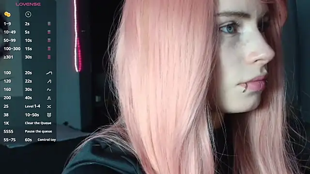 Snapshot of PieraMarch chatting on 01-13-26, 06:35 PieraMarch online show from 01-13-26, 06:35