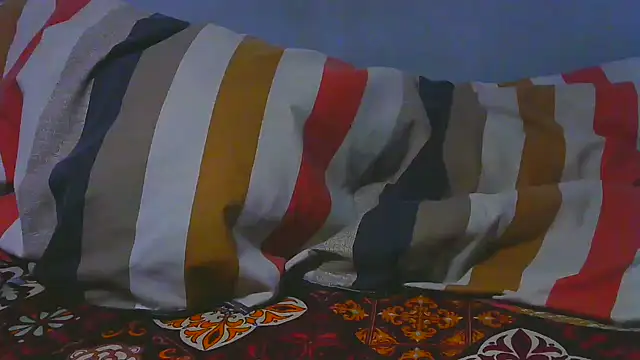 shy-lillyX22 online show from 11-27-25, 11:51