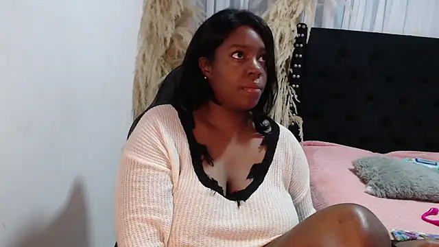 Snapshot of Alhana-miller chatting on 11-16-25, 02:11 Alhana-miller online show from 11-16-25, 02:11