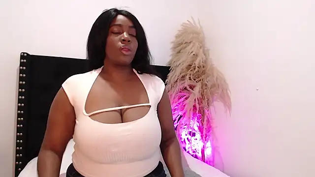 Snapshot of Alhana-miller chatting on 03-06-26, 02:02 Alhana-miller online show from 03-06-26, 02:02