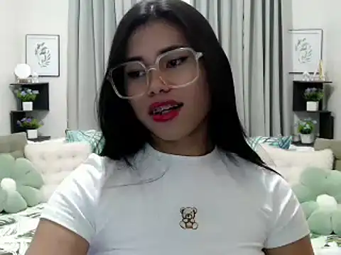 PrettyBlythes TS online show from 10-12-25, 07:35