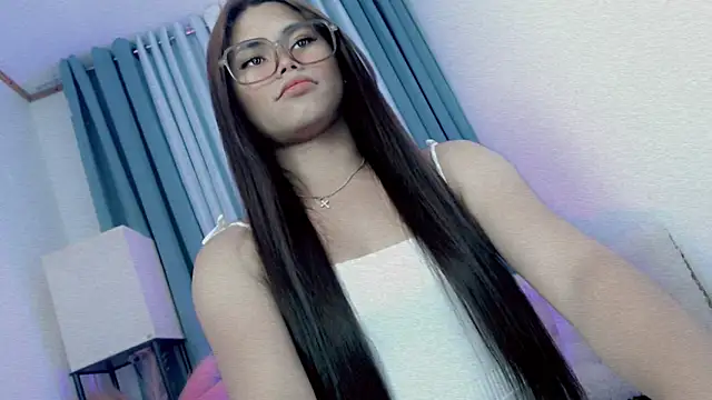 Snapshot of PrettyBlythes_TS chatting on 02-25-26, 01:43 PrettyBlythes TS online show from 02-25-26, 01:43