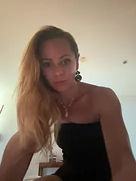 amelialorenz online show from 06-22-26, 02:13