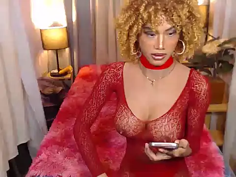 Snapshot of DAYANARAHFOX chatting on 03-04-26, 11:00 DAYANARAHFOX online show from 03-04-26, 11:00