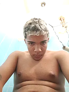 Snapshot of joaozao17cm chatting on 10-07-25, 07:44 joaozao17cm online show from 10-07-25, 07:44