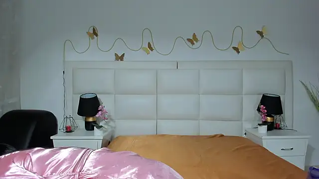 Snapshot of InnaVolkova chatting on 01-14-26, 12:11 InnaVolkova online show from 01-14-26, 12:11