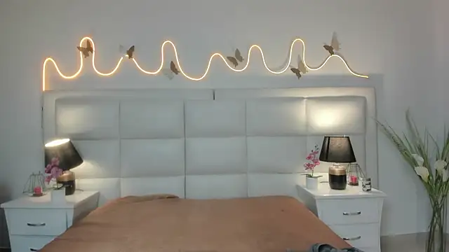 Snapshot of InnaVolkova chatting on 02-02-26, 12:15 InnaVolkova online show from 02-02-26, 12:15