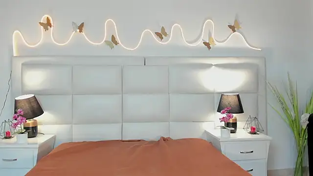 Snapshot of InnaVolkova chatting on 02-17-26, 12:56 InnaVolkova online show from 02-17-26, 12:56