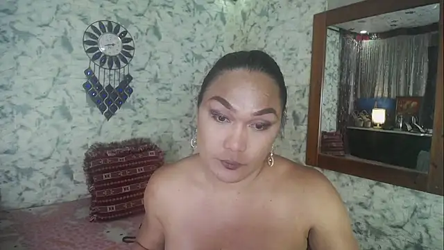 Snapshot of glamorousaMHARGA chatting on 10-01-25, 05:41 glamorousaMHARGA online show from 10-01-25, 05:41