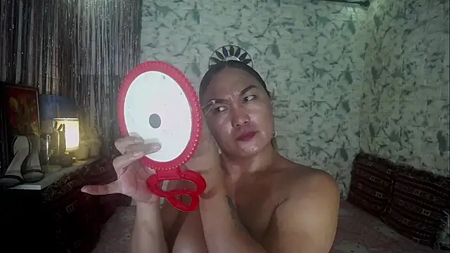 Snapshot of glamorousaMHARGA chatting on 10-02-25, 04:47 glamorousaMHARGA online show from 10-02-25, 04:47