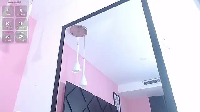 Snapshot of KinkyCutie1 chatting on 09-13-25, 12:38 KinkyCutie1 online show from 09-13-25, 12:38