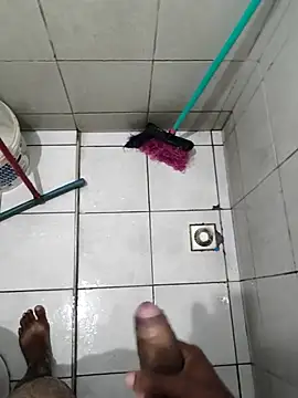 Snapshot of Morenotentad0R chatting on 03-05-26, 07:43 Morenotentad0R online show from 03-05-26, 07:43