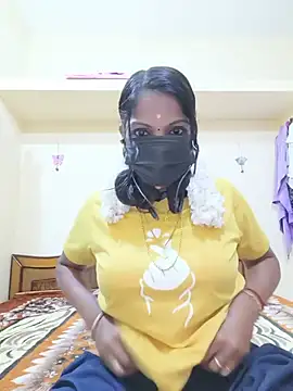 Tamil Ishu online show from 07-08-26, 04:33