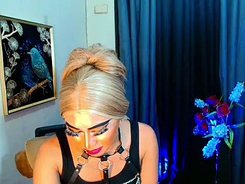 Queen yasii 88 online show from 10-09-25, 03:54