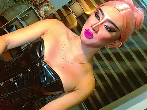 Queen yasii 88 online show from 07-21-26, 12:40