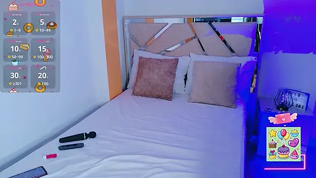 Snapshot of KiimBrooks chatting on 03-08-26, 10:30 KiimBrooks online show from 03-08-26, 10:30