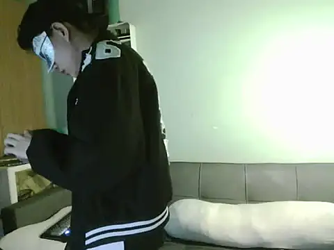 boyhigh1997 online show from 04-25-26, 09:34