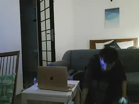 boyhigh1997 online show from 04-29-26, 05:52