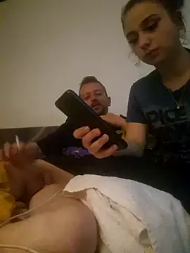 Snapshot of raducori chatting on 03-08-26, 01:36 raducori online show from 03-08-26, 01:36