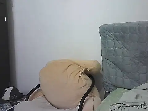 morenocabro10 online show from 11-23-25, 01:49