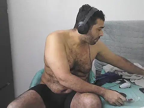 morenocabro10 online show from 04-21-26, 02:51