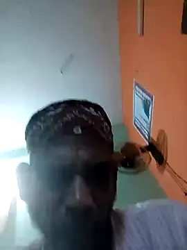 Snapshot of ibbu0392 chatting on 12-04-25, 10:57 ibbu0392 online show from 12-04-25, 10:57