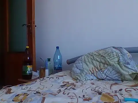 Snapshot of hugecock4u1990 chatting on 10-31-25, 11:55 hugecock4u1990 online show from 10-31-25, 11:55