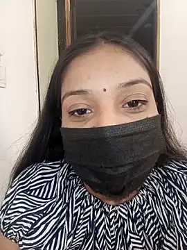 Cute Rakhi8 online show from 10-28-25, 04:16