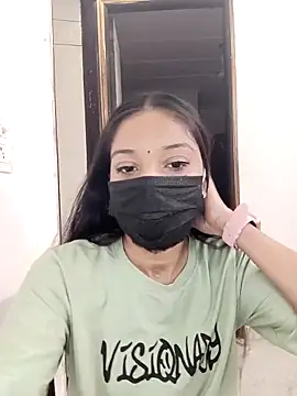 Cute Rakhi8 online show from 11-04-25, 04:33