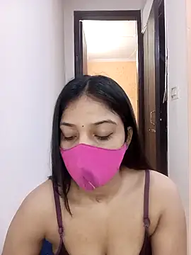 Snapshot of Cute_Rakhi8 chatting on 05-01-26, 05:12 Cute Rakhi8 online show from 05-01-26, 05:12