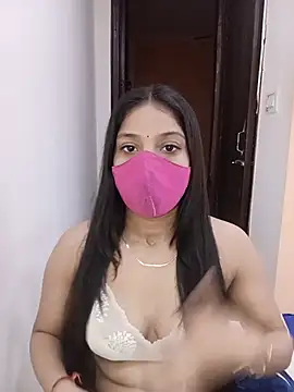 Snapshot of Cute_Rakhi8 chatting on 05-25-26, 09:04 Cute Rakhi8 online show from 05-25-26, 09:04