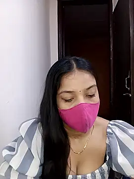 Snapshot of Cute_Rakhi8 chatting on 05-28-26, 05:27 Cute Rakhi8 online show from 05-28-26, 05:27