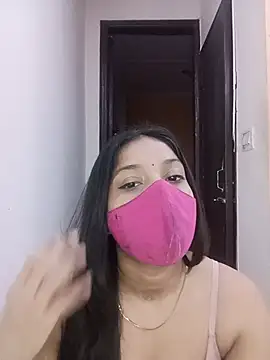 Snapshot of Cute_Rakhi8 chatting on 06-04-26, 05:35 Cute Rakhi8 online show from 06-04-26, 05:35