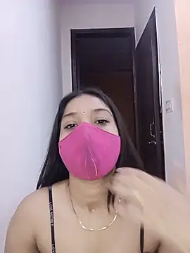 Snapshot of Cute_Rakhi8 chatting on 06-11-26, 05:05 Cute Rakhi8 online show from 06-11-26, 05:05