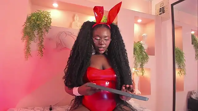 NanyMoreno online show from 10-31-25, 01:23