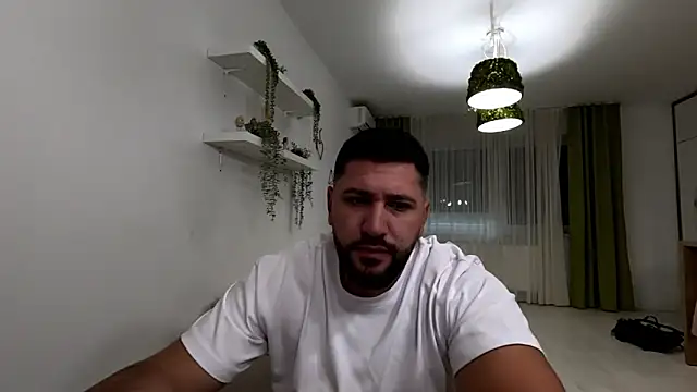 Snapshot of Gold_Alpha_Boy chatting on 10-04-25, 11:52 Gold Alpha Boy online show from 10-04-25, 11:52