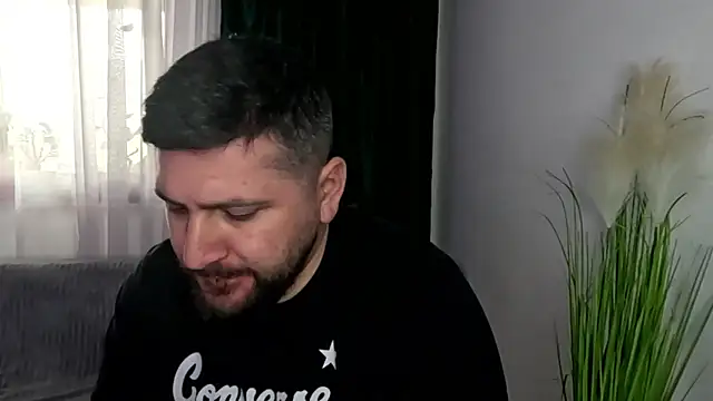 Gold Alpha Boy online show from 03-16-26, 01:37