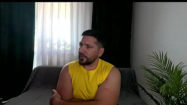 Gold Alpha Boy online show from 06-29-26, 07:36