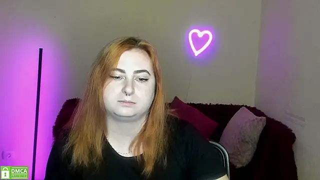 Snapshot of Alicia_love00 chatting on 09-20-25, 11:22 Alicia love00 online show from 09-20-25, 11:22