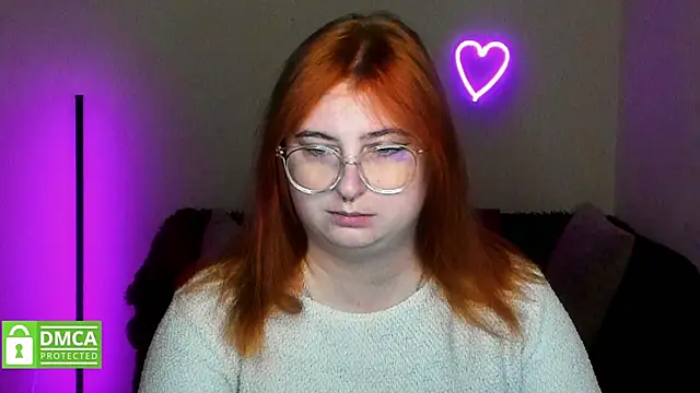 Snapshot of Alicia_love00 chatting on 10-03-25, 05:26 Alicia love00 online show from 10-03-25, 05:26