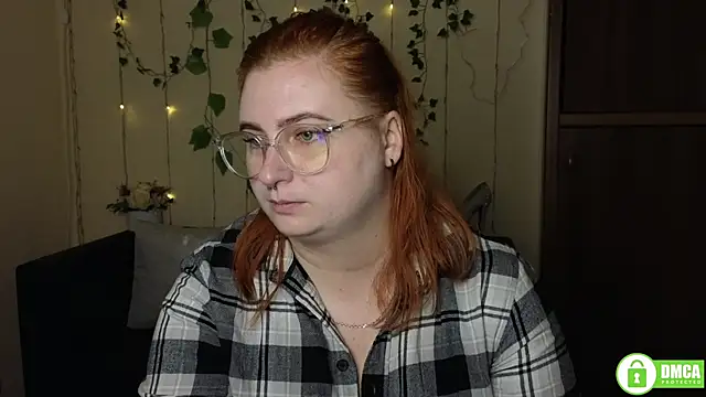 Snapshot of Alicia_love00 chatting on 10-10-25, 05:28 Alicia love00 online show from 10-10-25, 05:28